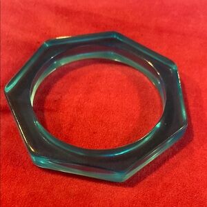 Aqua 7 sided Resin Bangle Bracelet